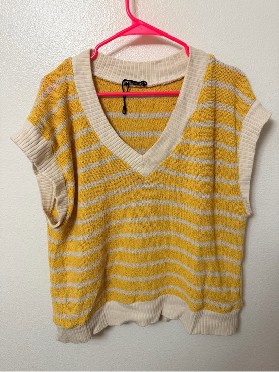 Sweaters - Striped Yellow & Cream V-Neck Knit Vest